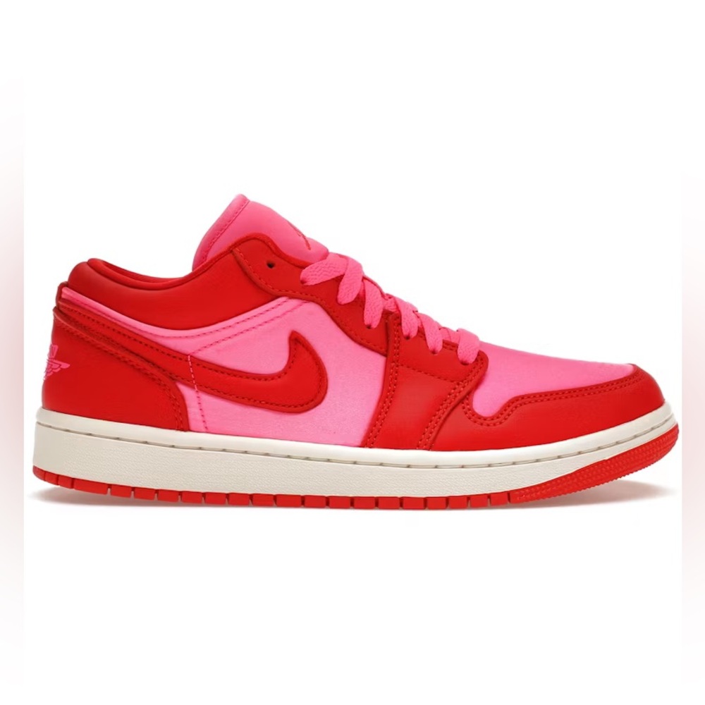 Nike Air Jordan Air Force 1 Dunk Low SE Pink Blast - size 5 youth